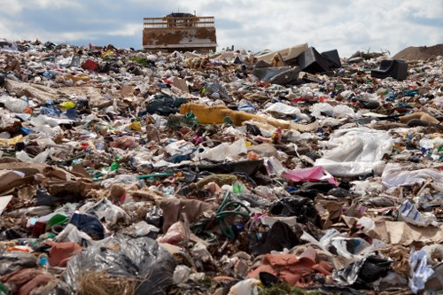 Choosing the right skip hire service in Uxbridge
